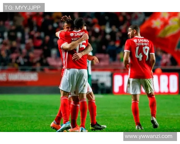 欧冠激战：本菲卡点球大战险胜热刺全场沸腾的瞬间解析