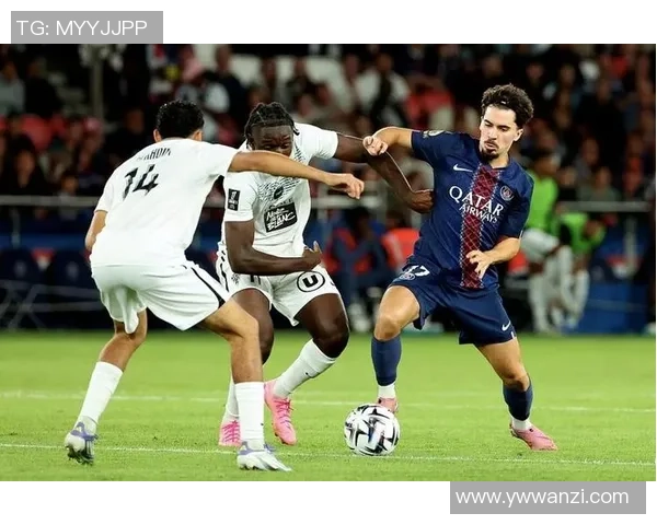 足总杯激战拜仁与巴黎圣日耳曼握手言和转会传闻再起波澜